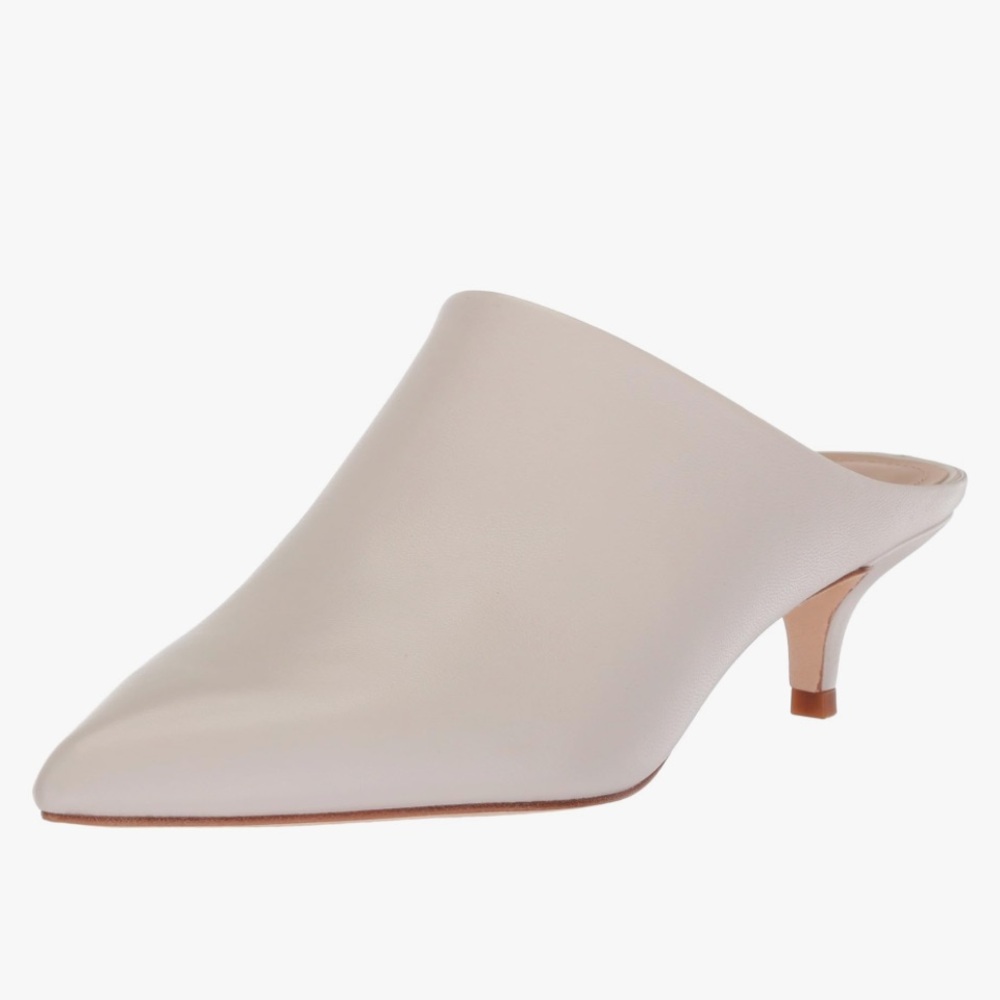 Pour La Victoire Women's Korrine Ankle Boot